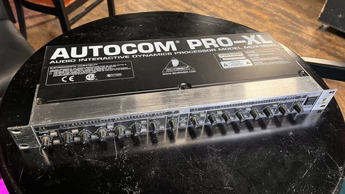 Behringer autocom pro mdx - pro, xl